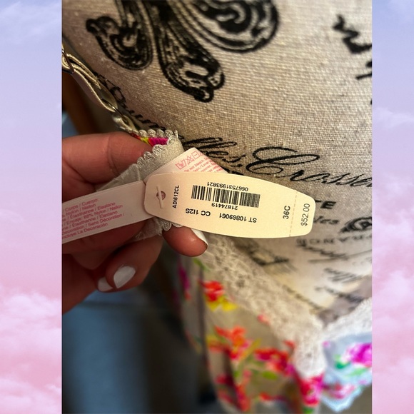 Victoria’s Secret Bright Flowered Nighty w/ Lace Trim - Picture 3 of 4